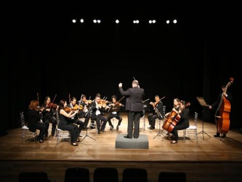 Concerto: Orquestra OPUS e Toquinho